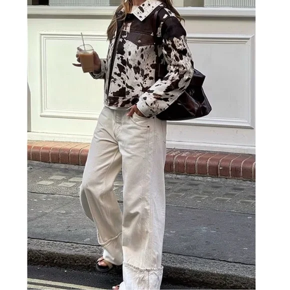 Western Cowhide Look Short Jacket - Picture 2 of 8